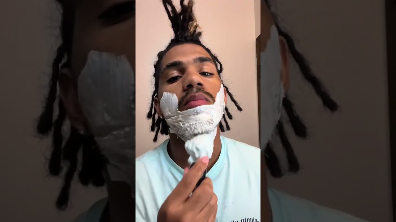 Shaving Full Beard ASMR😳 #shave #shaveasmr #barber #straightrazor
