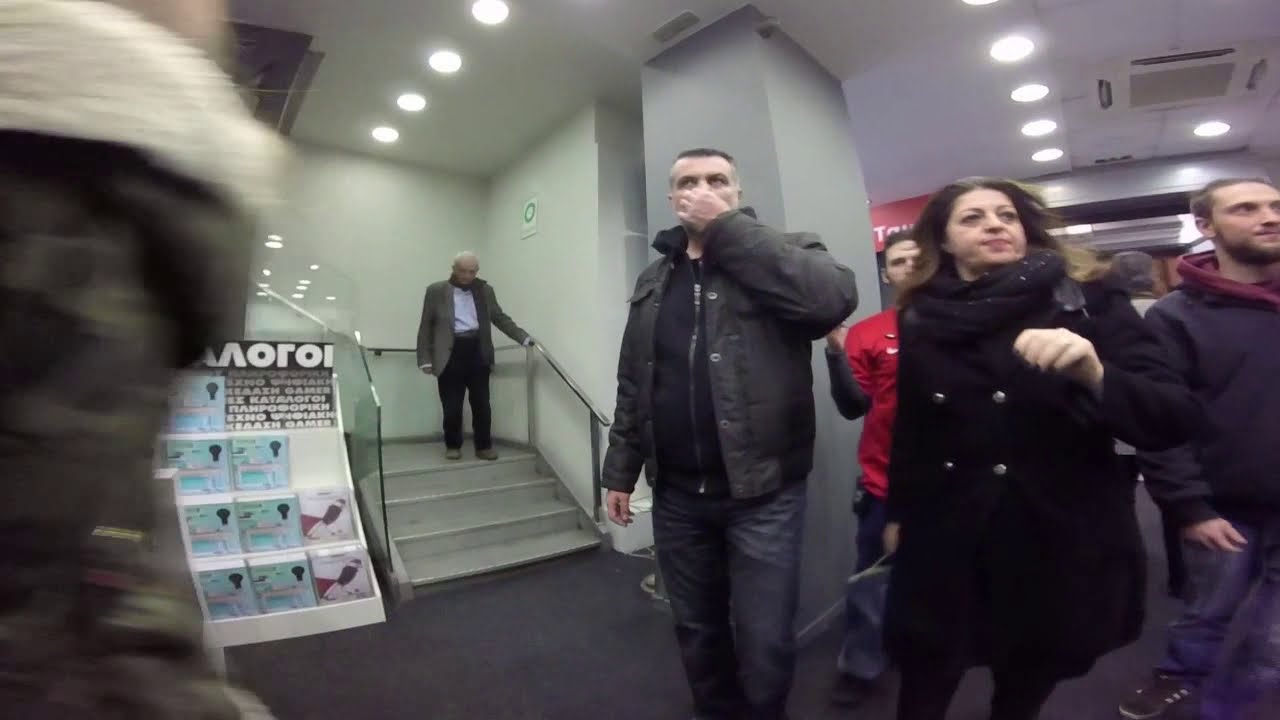 Christmas in Athens - Plaisio store
