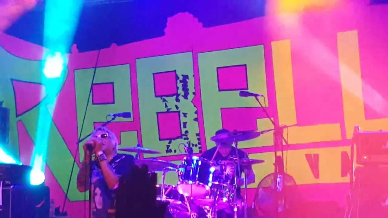 UK SUBS - WARHEAD.  Rebellion 2016