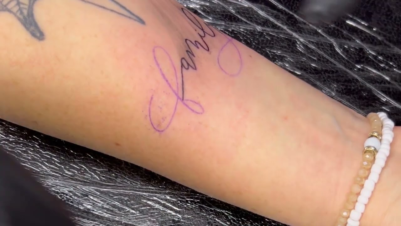 How to tattoo | Real Time Lettering