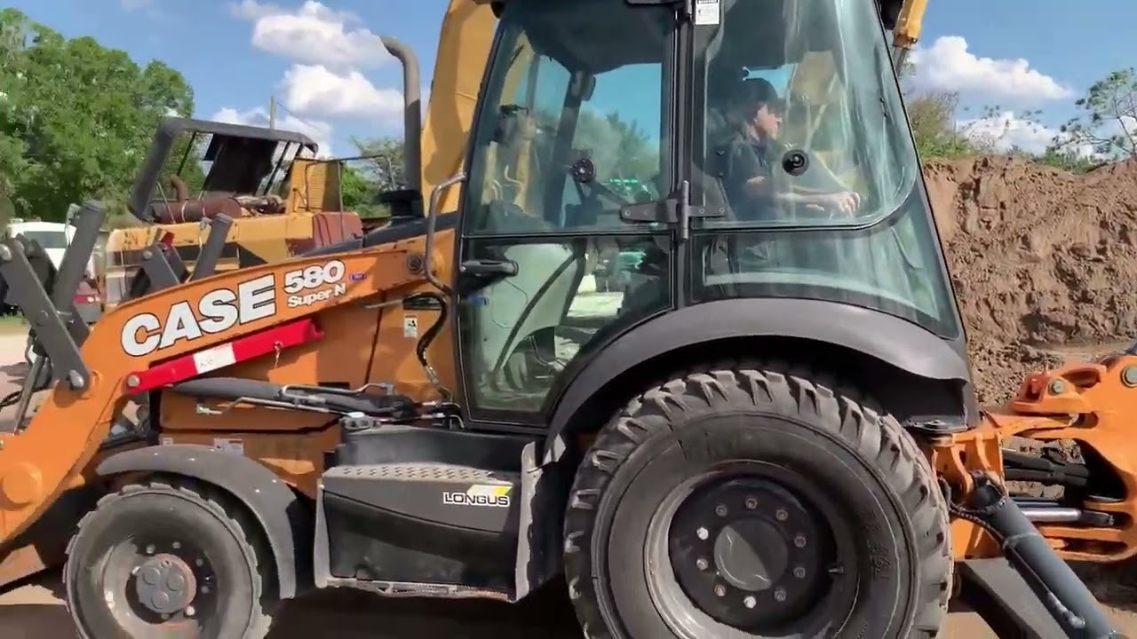 2016 Case 580 Super N Backhoe