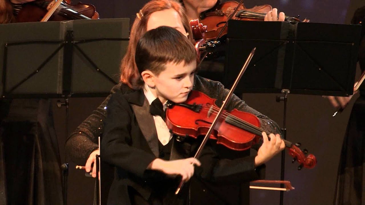 А.Вивальди - Концерт Ля минор,1ч. БЛЮМИН МАТВЕЙ /7лет/