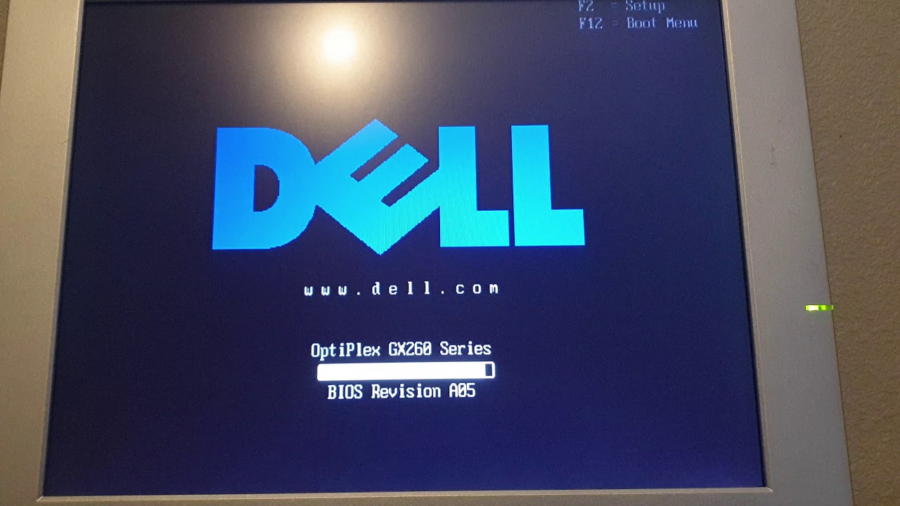 Destroying Windows 2000 with malware on actual hardware