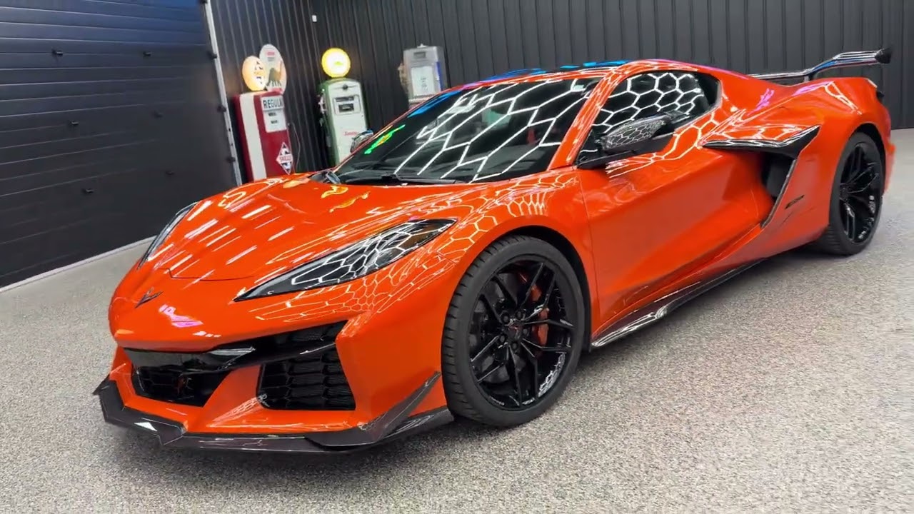 2025 Z06 w/Z07 pkg IN DEPTH WALKAROUND