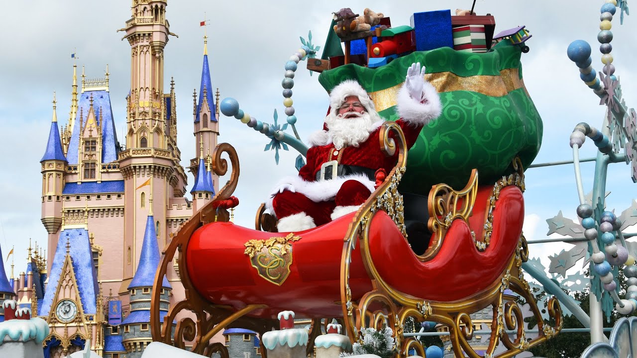 Santa's Christmas Cavalcade at Magic Kingdom, Walt Disney World Holidays 2020 - Multi-Angle