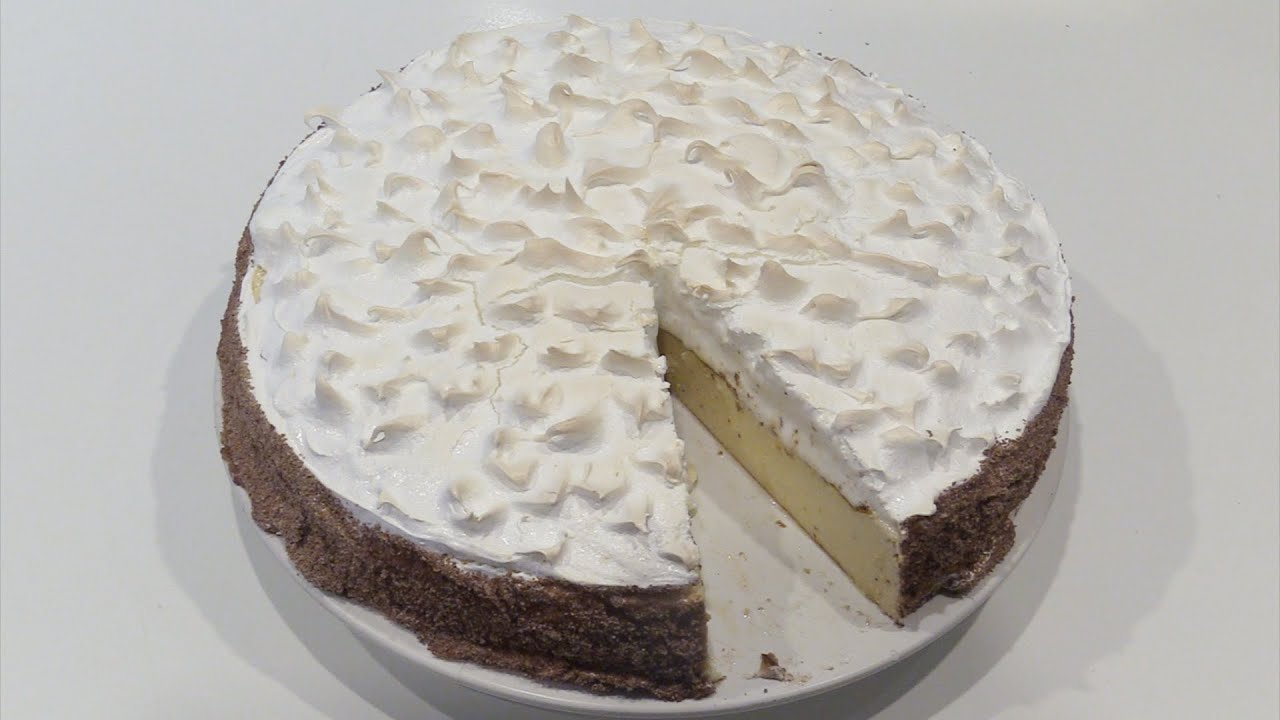 Käse Joghurt Torte mit Baiser Haube. Schritt für Schritt mit Rezept.
