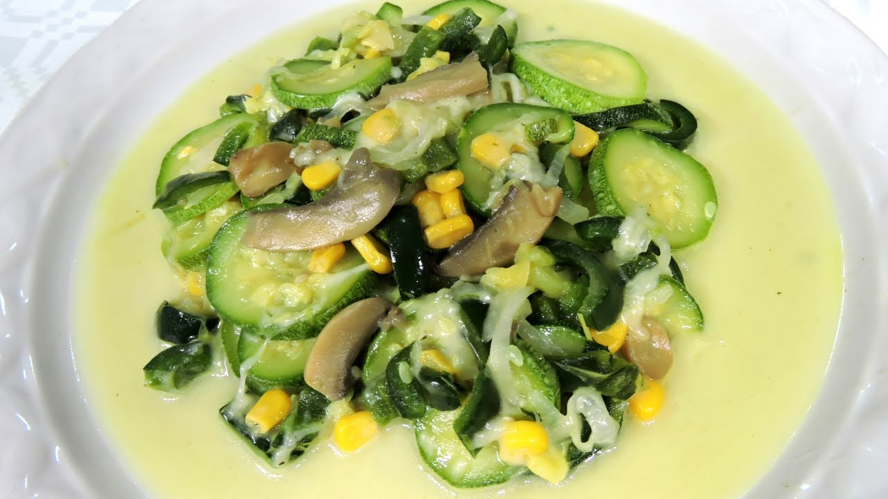 RICO GUISO DE CALABACITAS VERDES - FACIL RECETA | #irisCocinablog