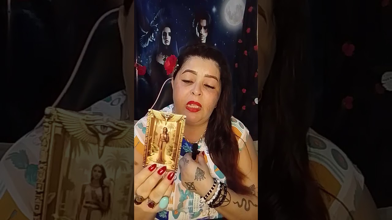 Essa pessoa está te puxando pelos pensamentos cuidado 