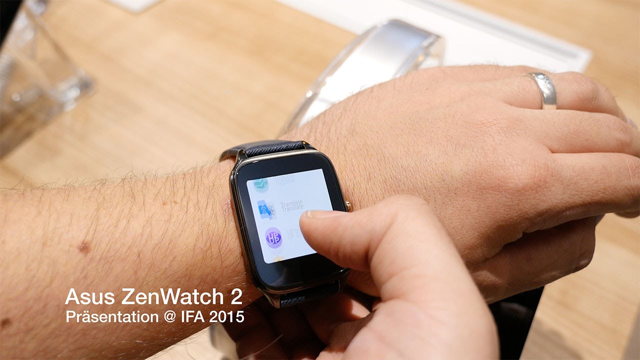 IFA 2015: Pr&auml;sentation der Asus ZenWatch 2