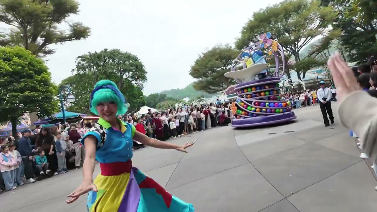 “Friendtastic!” Parade 🎉