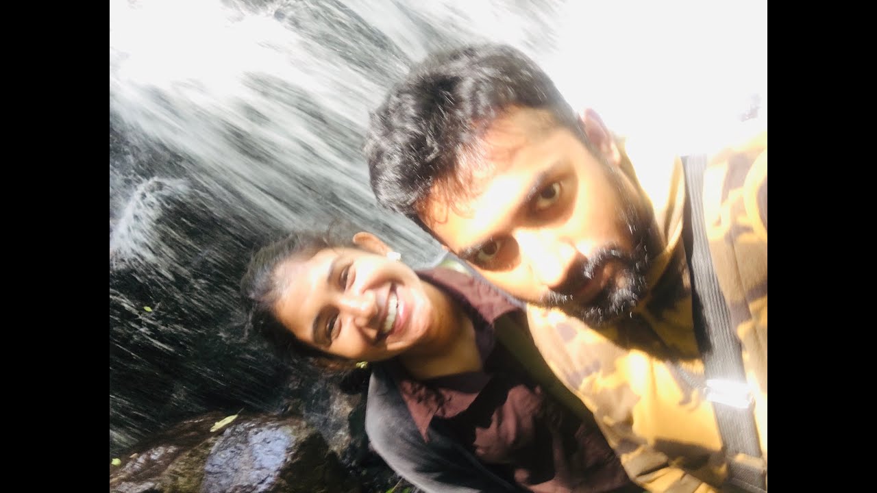 Bomburu Ella Waterfall බෝඹුරු ඇල්ල 