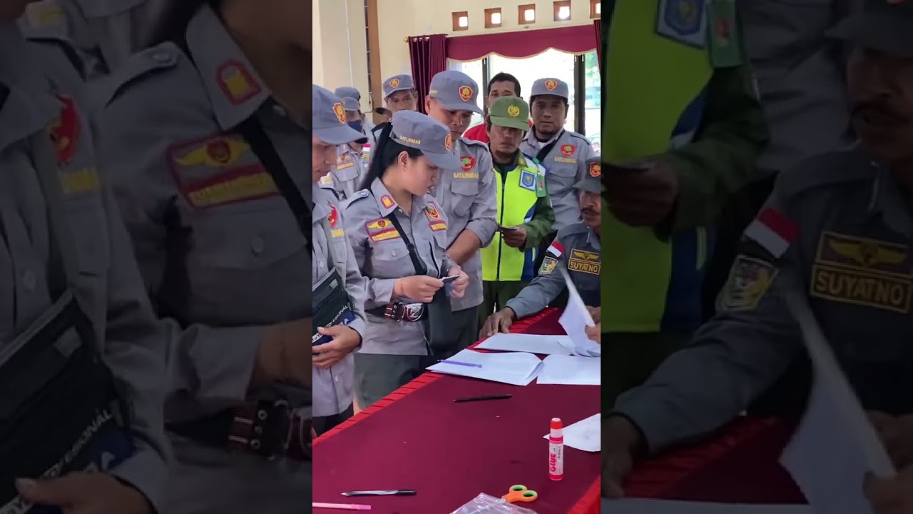 Pembagian Insentif satlinmas / Hansip Kabupaten Semarang Kec.Bergas 