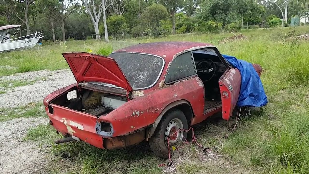 AlfaRomeo GT junior 1300 project update - rust inspection