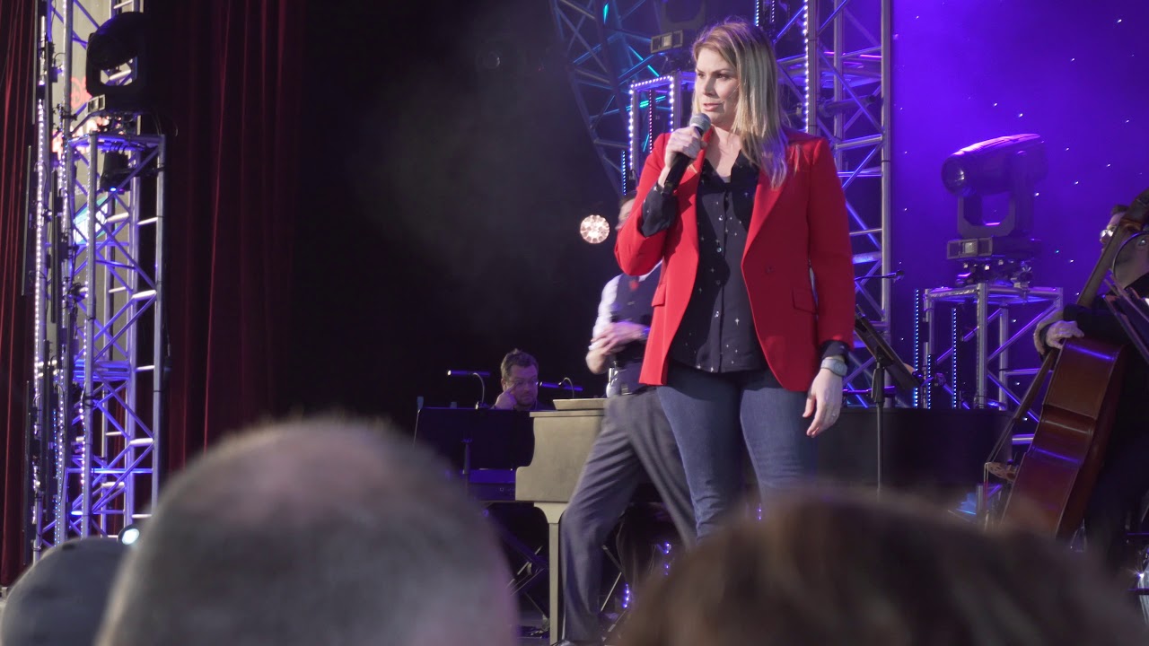 Heidi Blickenstaff and Gavin Lee - EPCOT International Festival of the Arts