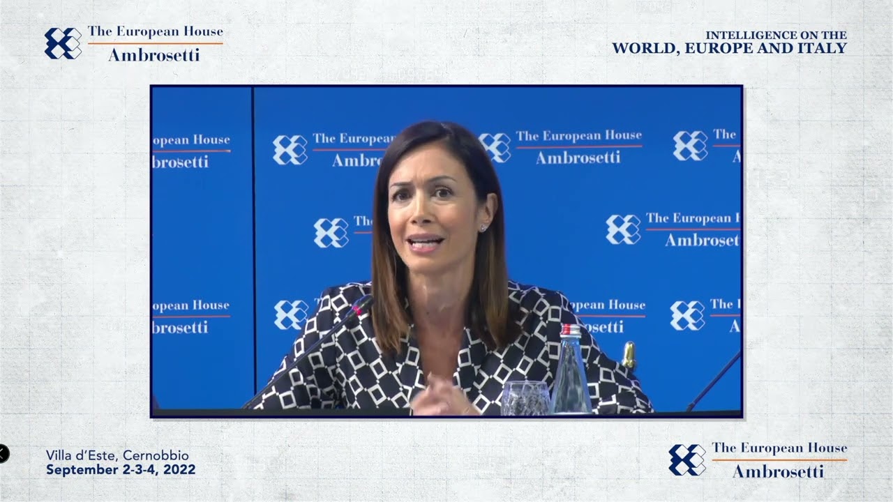 Mara Carfagna al Forum di Cernobbio 2022