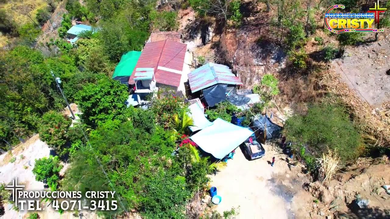 FINAL DE NOVENARIO DE FRANCISCA LARIOS POR SUS 5 AÑOS DE AVER FALLECIDODESDE CENTRO PORTEZUELO