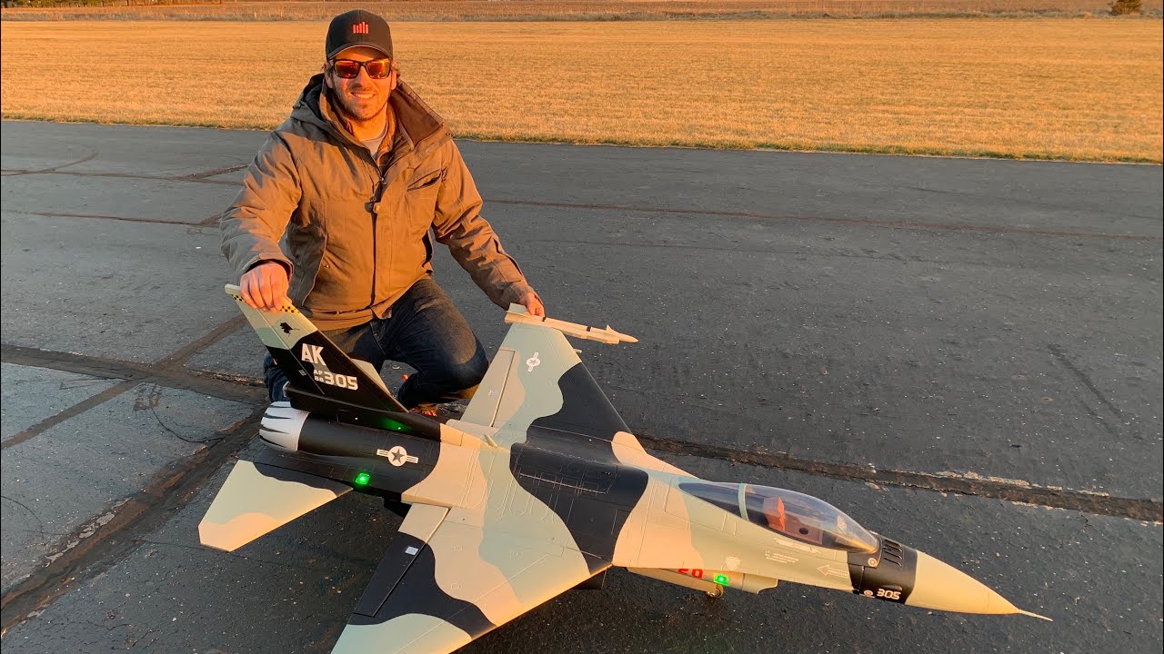 HSD Jets F-16 105mm 12s EDF Short Field Ops