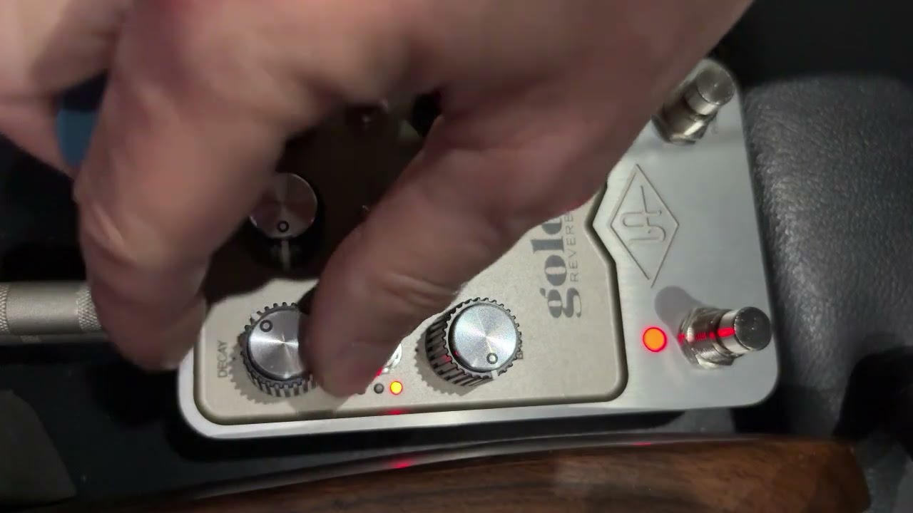 UA Golden Reverberator - NO SPEAKING - ONLY SOUNDS