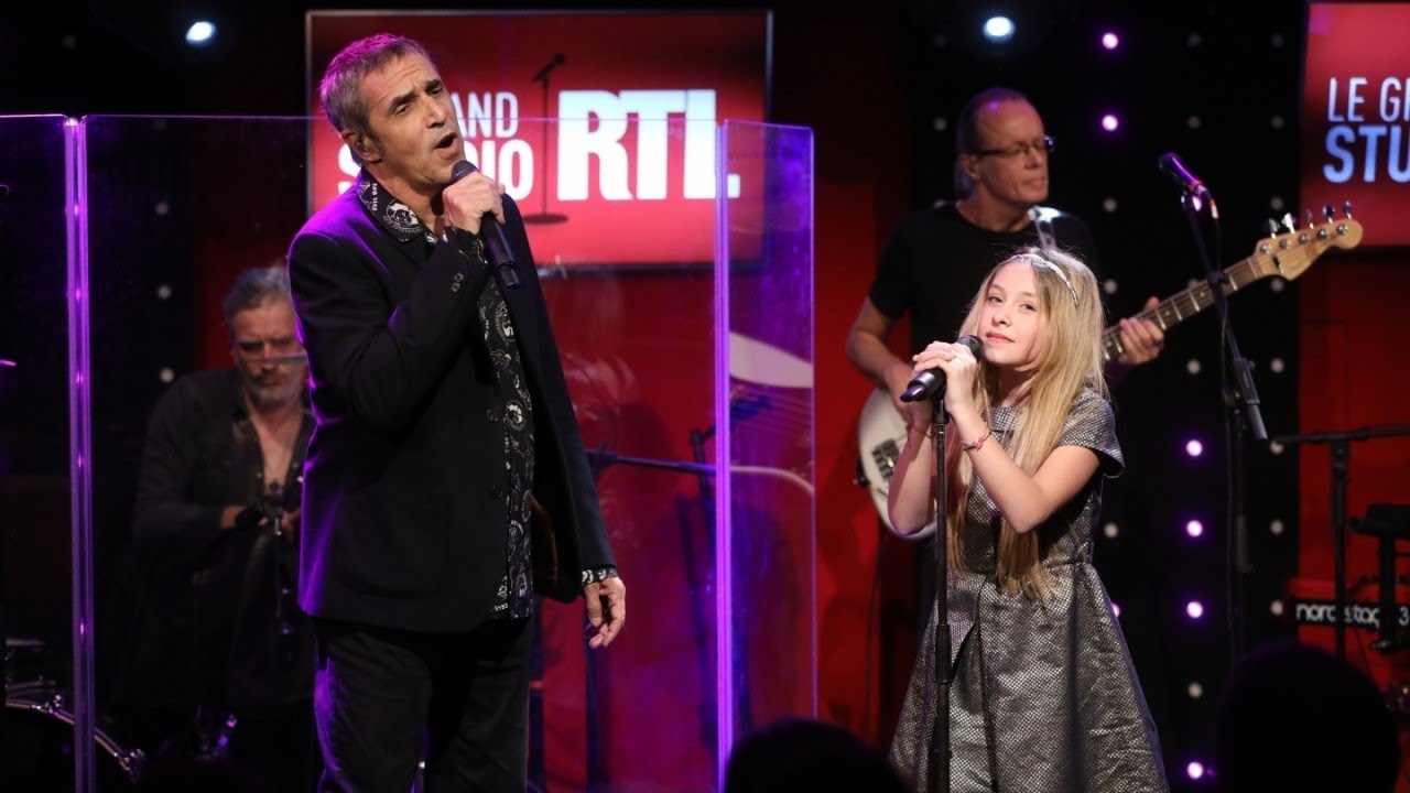 Gloria & Julien Clerc - La chanson d'Emilie Jolie et du grand oiseau (LIVE) - Le Grand Studio RTL