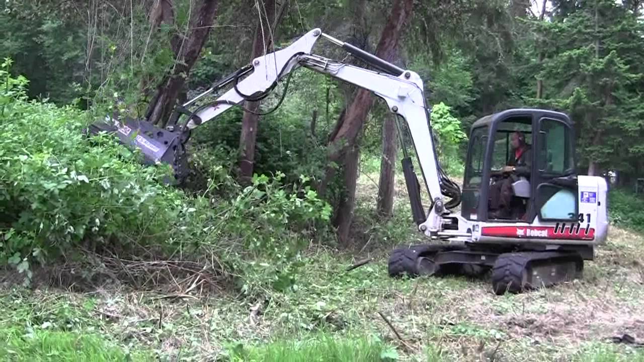 Bobcat 341 w/US Mower