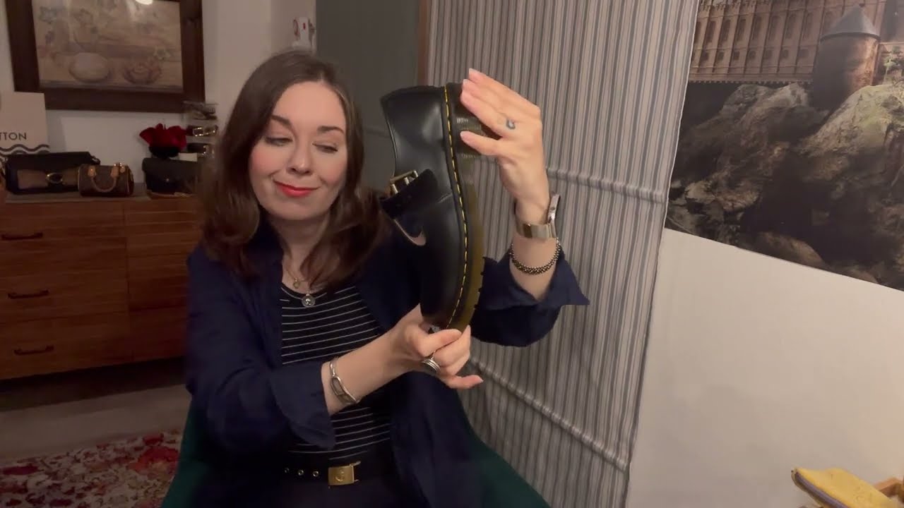 Покупки 🛍️ из Италии , на зиму с примеркой . Док Мартинс 😍