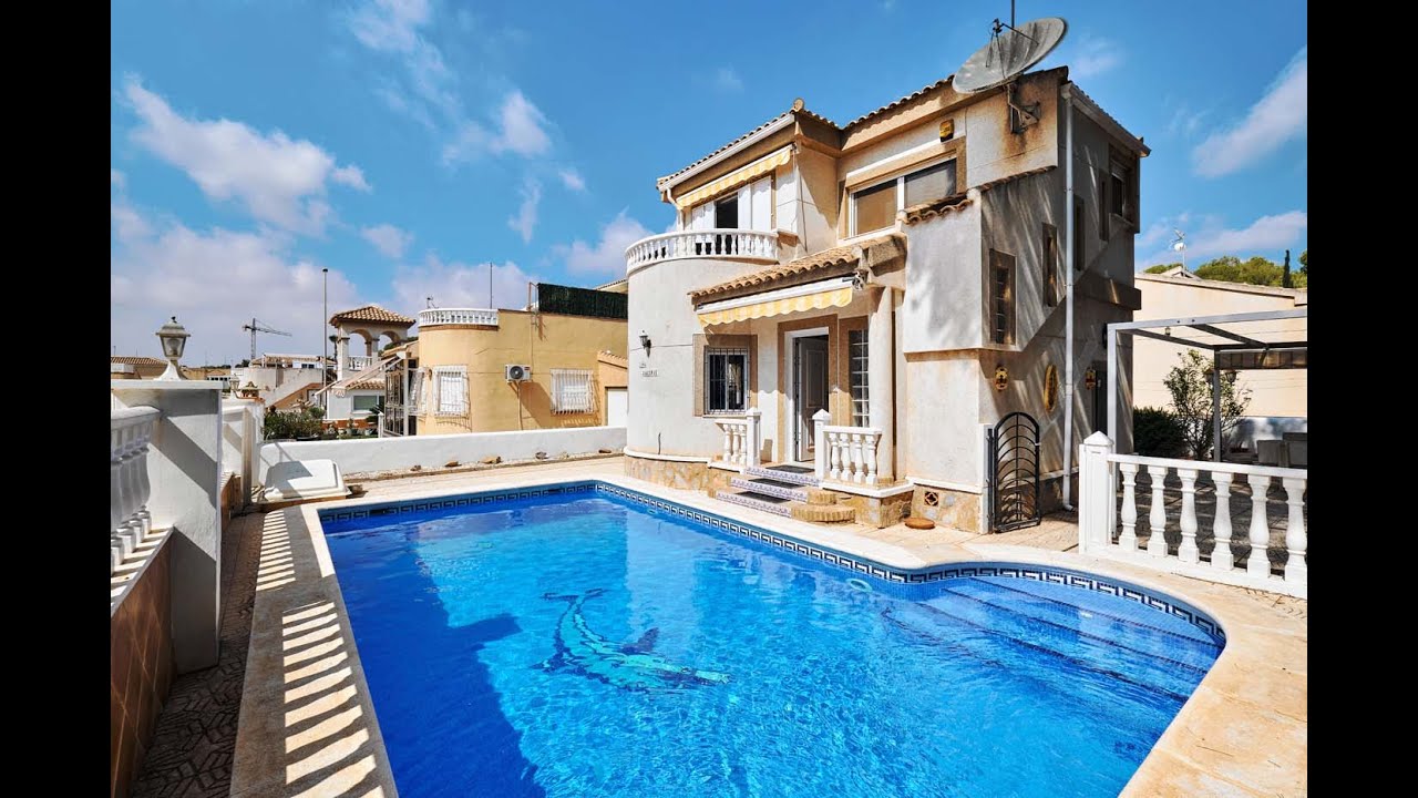 *SOLD* Detached Villa for sale in Pinar de Campoverde