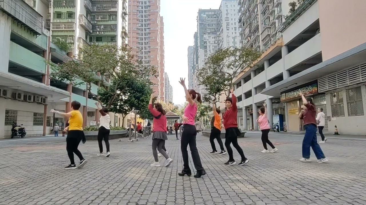 《跳只探戈跳只恰恰》