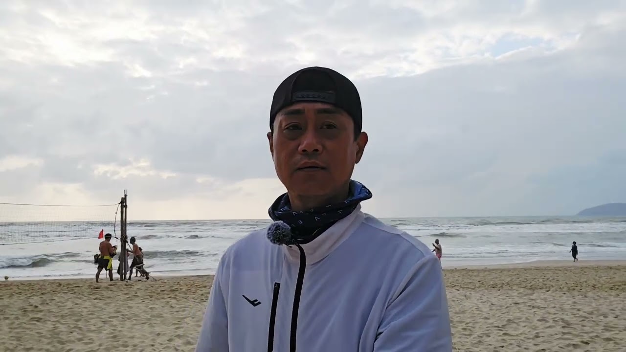 무슨 용기로 팅팅 생얼로 다낭 소개를...