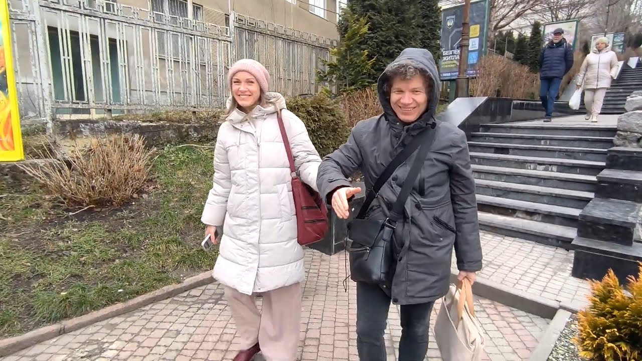 Олександр Кварта у Трускавці, танці і співи, атмосфера в центрі, від вокзалу на бювет 5 лютого 2025