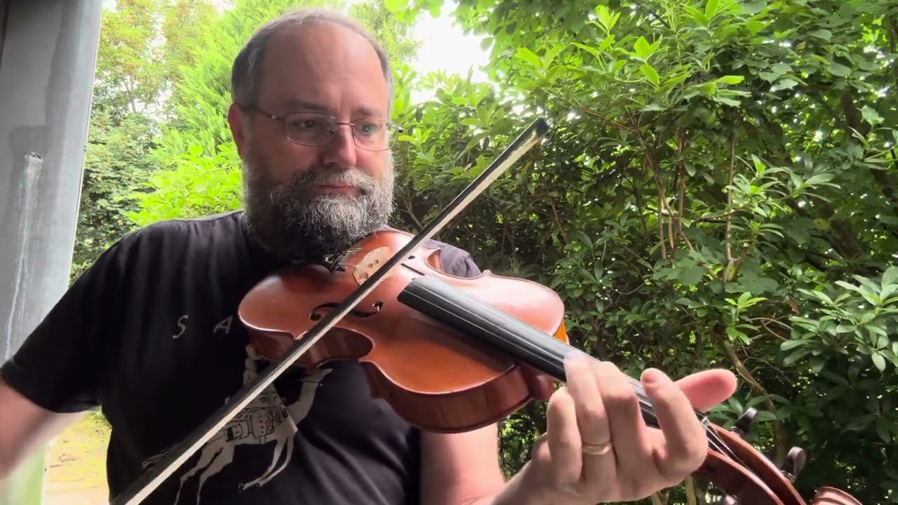 The Ale is Dear - Devon’s Tune of the Day 091