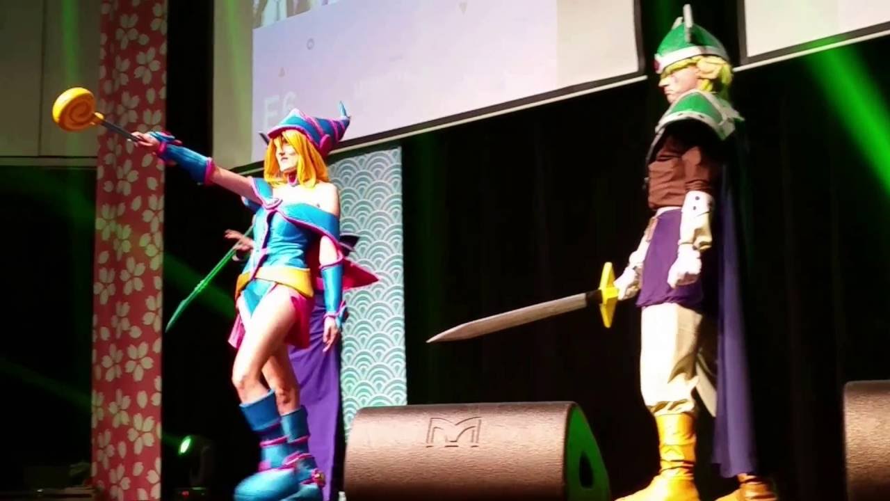 nowJAPAN 2016 YU GI OH! -  BLACK MAGICIAN, BLACK MAGICIAN GIRL, CELTIC GUARDIAN Cosplay