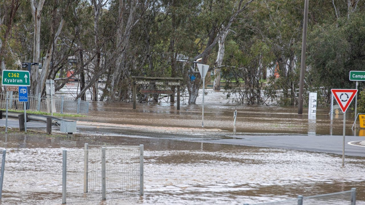 Victoria govt seeks extra funding as flood-hit communities struggle to recovery