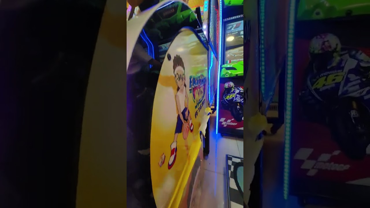 Arcade with matmat