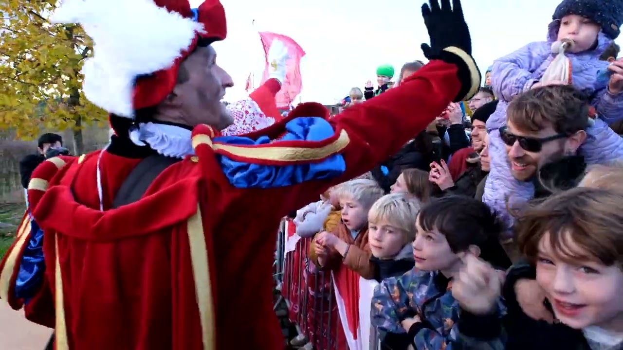 Sinterklaas komt naar Gent 4K                                volledige film voor alle kinderen.
