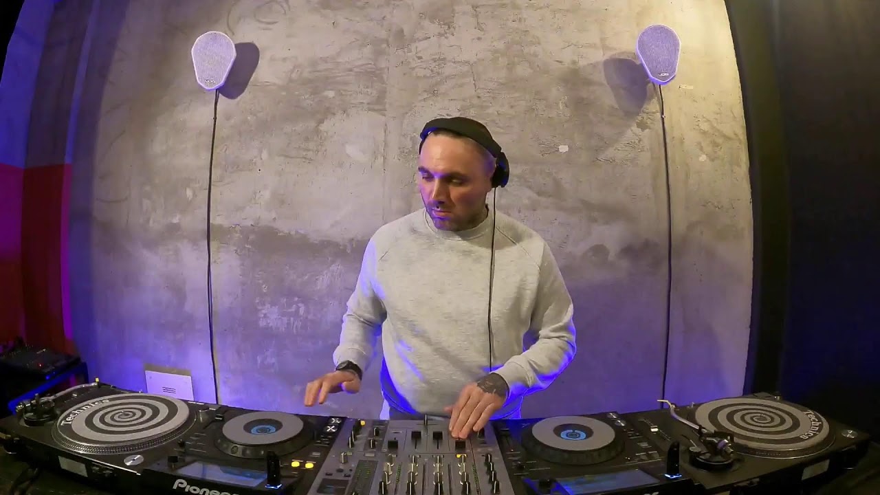 Djonk3y  Live