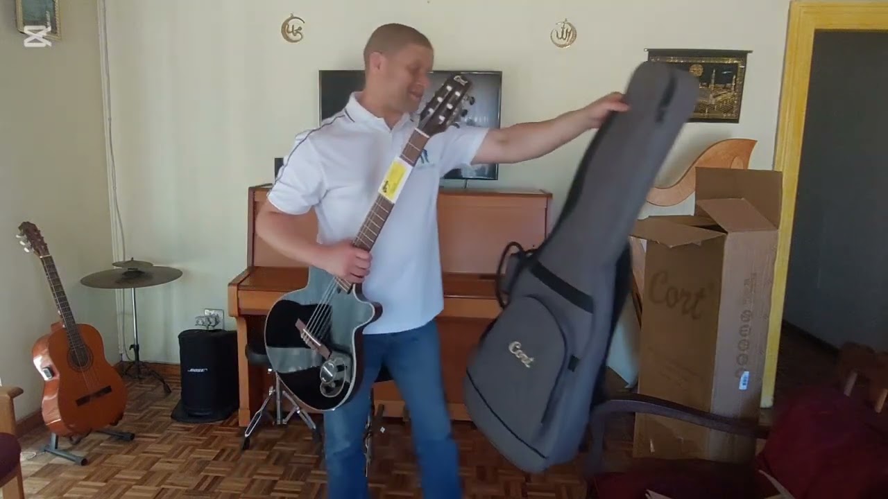 Cort Sunset Nylectric ii unboxing after it's return from Foster Guitarworks 