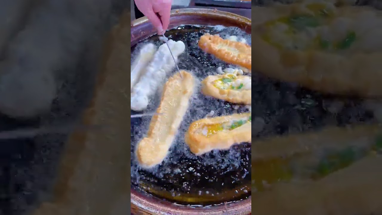 Street Style Youtiao Frying 😋 Satisfying Food Video