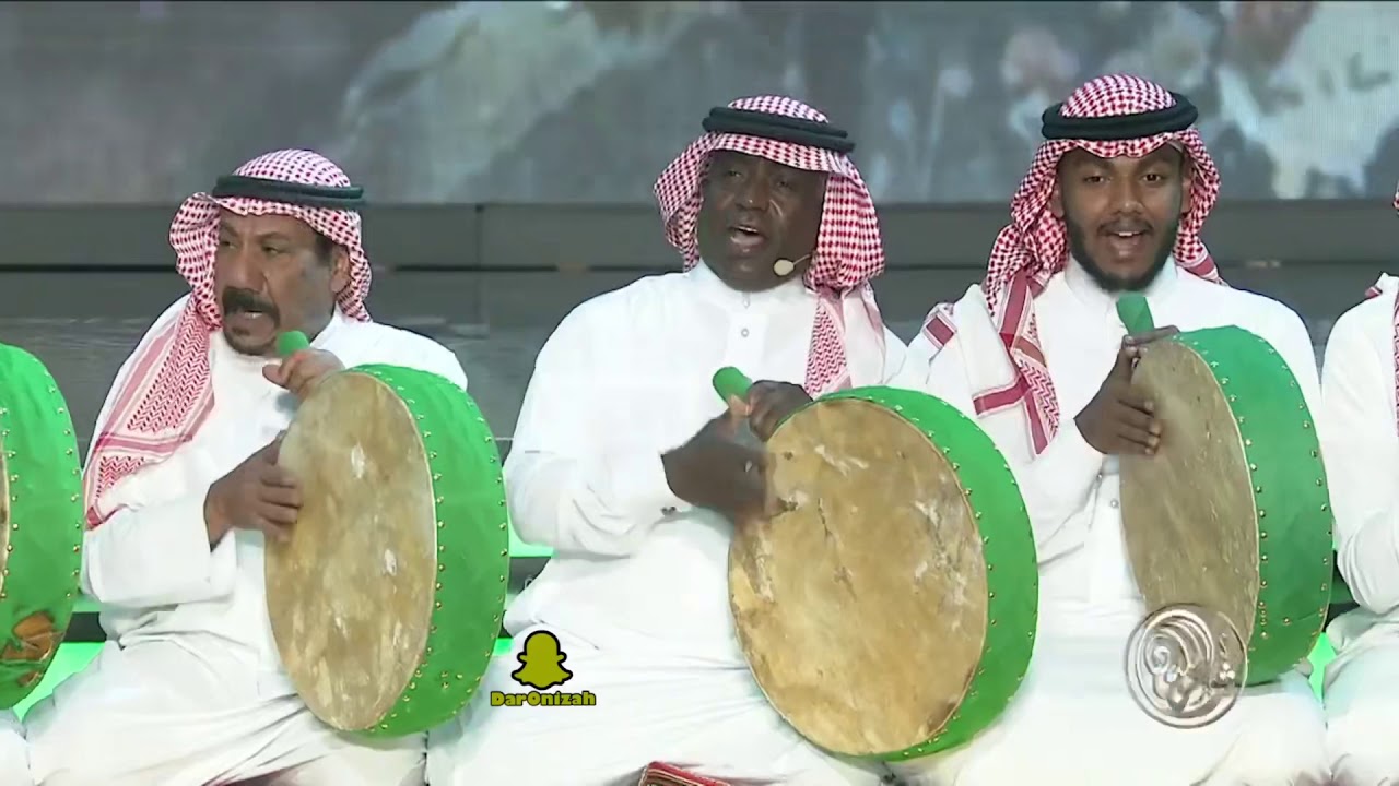سامري عنيزة في برنامج شاعر المليون في الامارات اداء جمعية دار عنيزة للتراث الشعبي