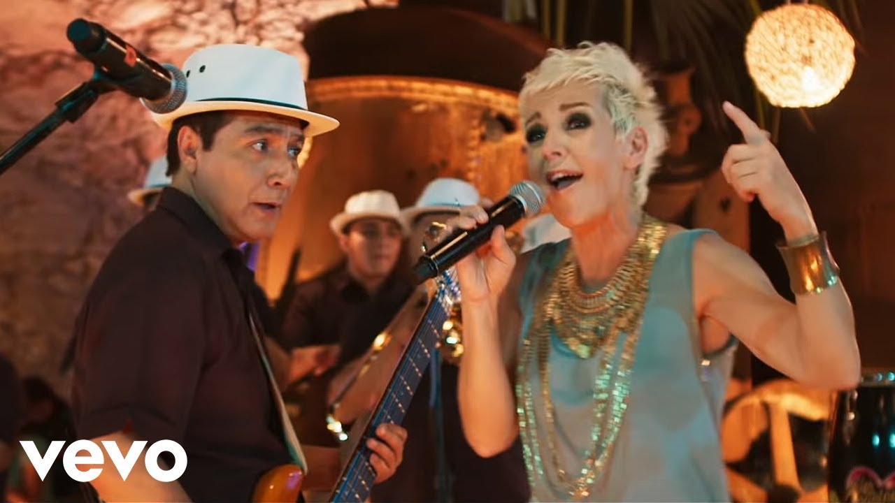Los Ángeles Azules - Me Cuesta Tanto Olvidarte ft. Ana Torroja