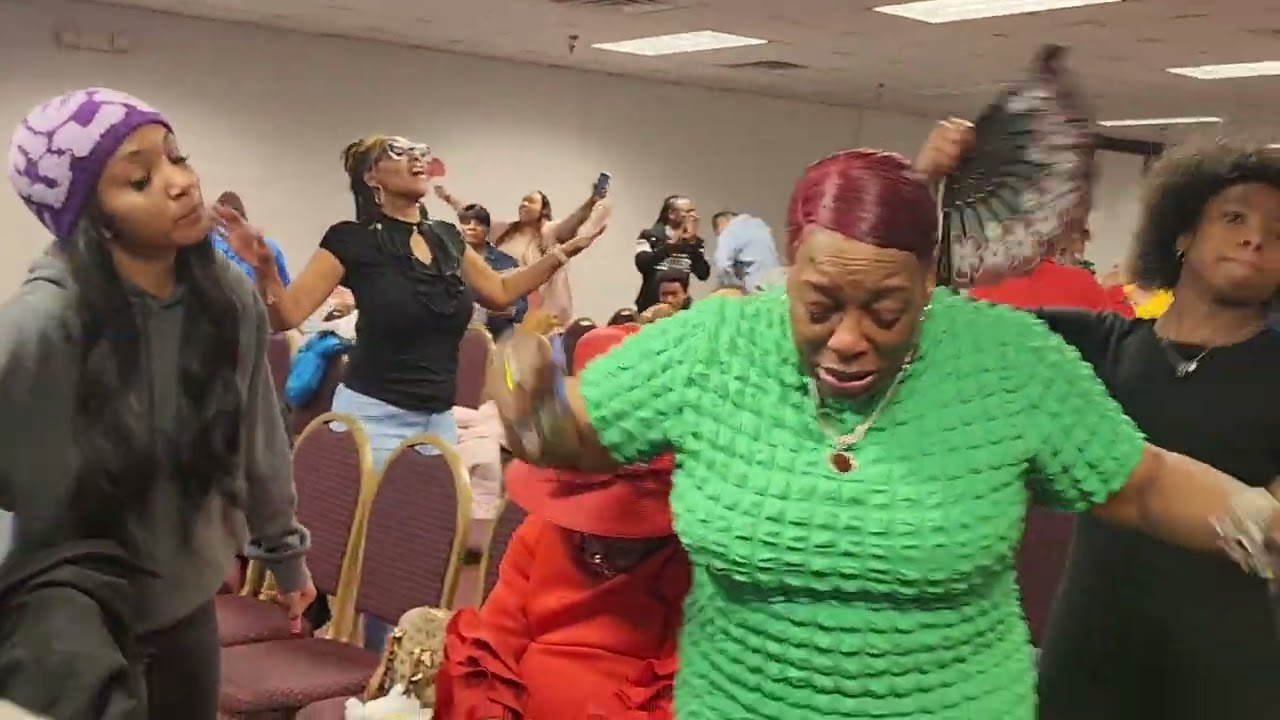 2/11/24 Sunday Morning Glory; Whole Church Praise Break Cont'd 🔥🔥🔥