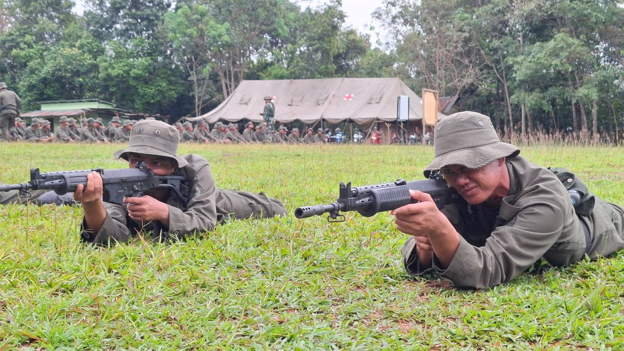 Latihan Menembak siswa SPPI Batch -3 Satdik IIA Rindam II/Swj