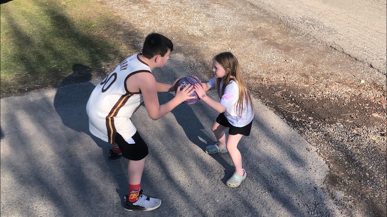 Me and my little sister 1v1 ending crazy