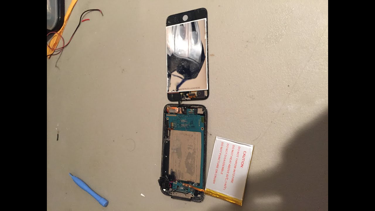I Learn How to Fix My First Ipod