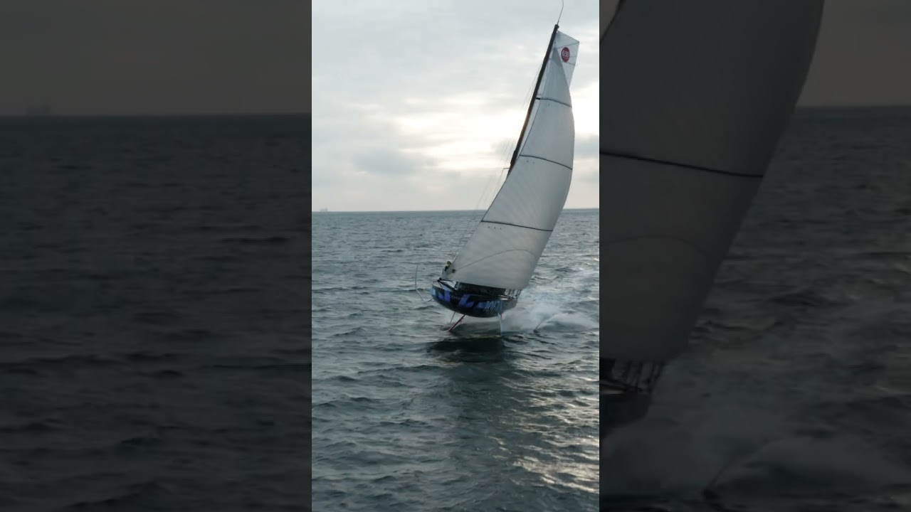 Mini 6.50 Foiling | WIP