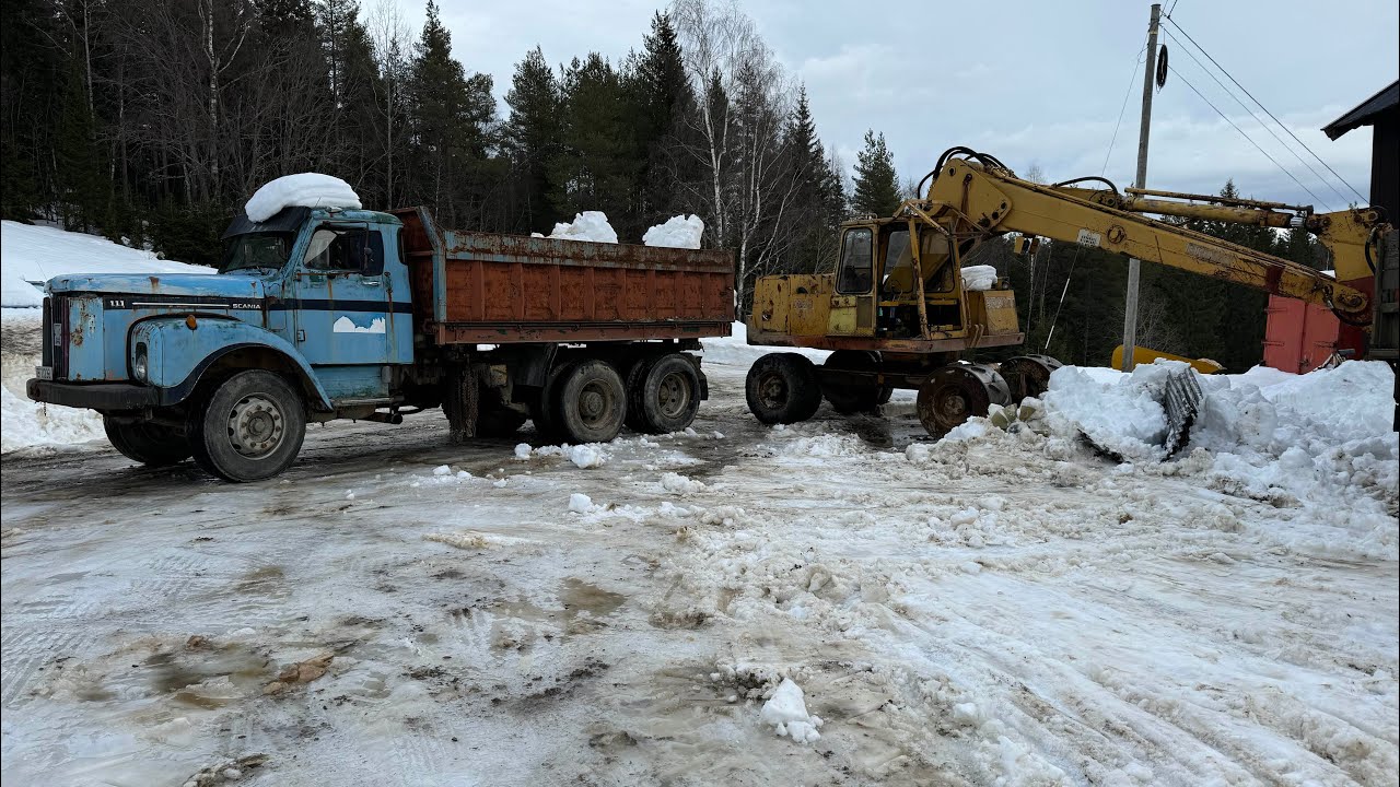 COLD START SCANIA 111 and SNOW CLEARING