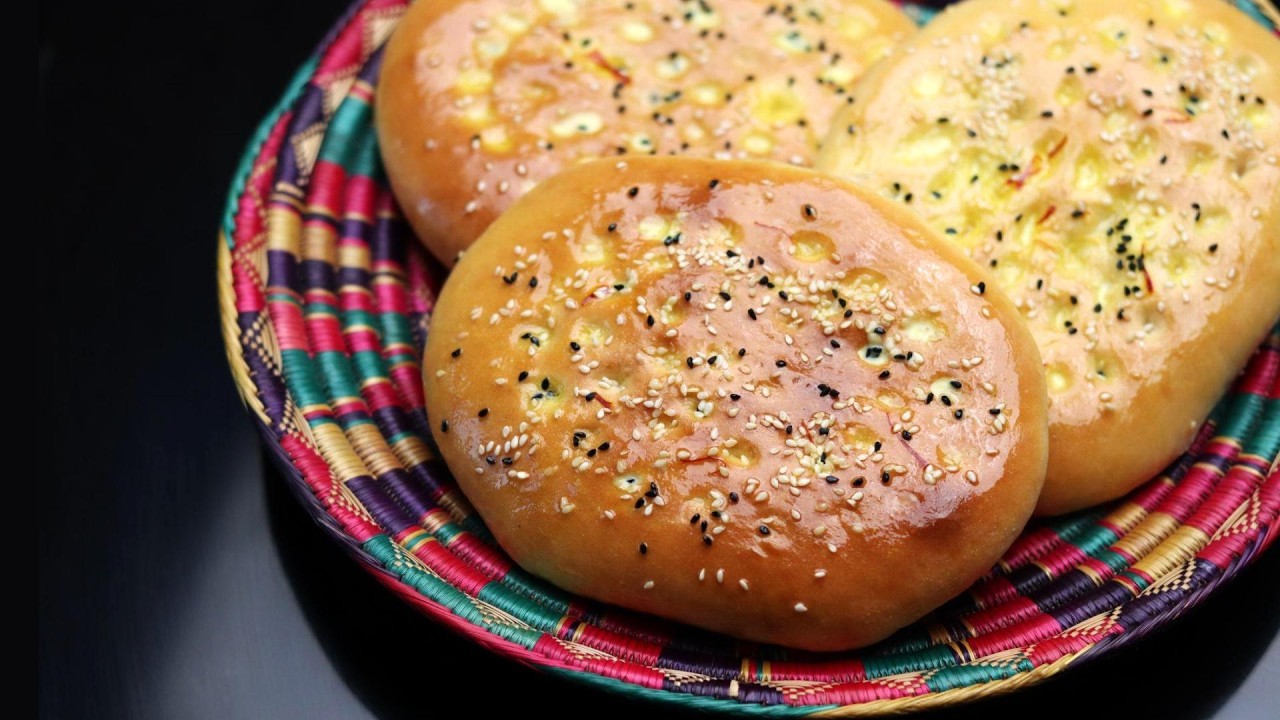 MELT-IN-MOUTH TAFTAN RECIPE! SOFT, FLUFFY. PERFECT INDIAN BREAD FOR NIHARI. KORMA | HOMEMADE TAFTOON