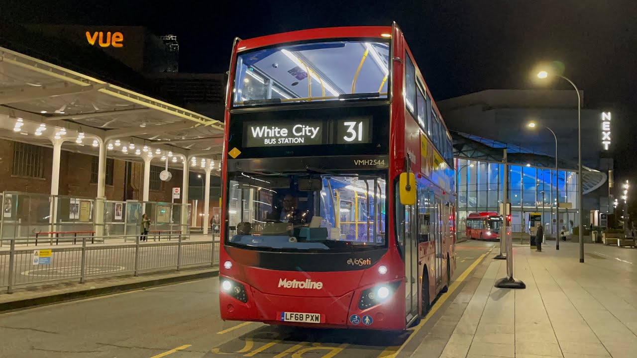 FRV. Metroline Route 31. Camden Town - White City Bus Station. MCV Evoseti VMH2544 (LF68 PXW)
