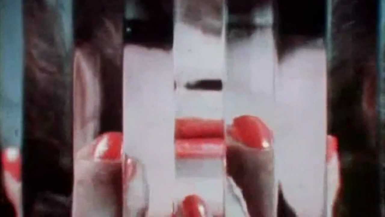 18 Carat Affair - Mirror Mirror