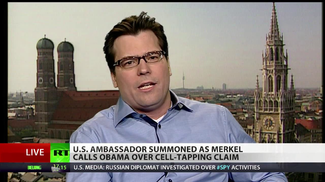 US Ambassador summoned as Merkel calls Obama over call-tapping claim