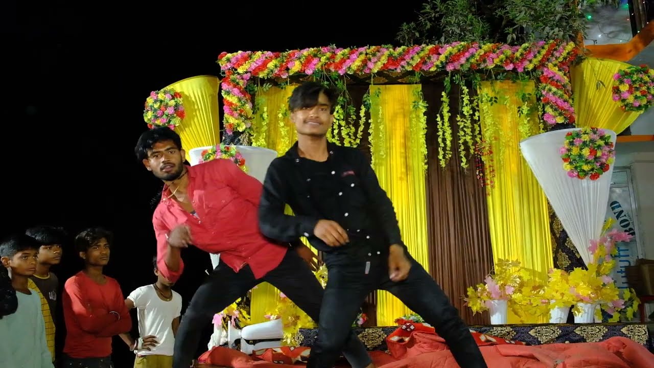 उमर तोर सतरे सतरे  #pawansingh  #viral #video #bhojpurisong Shoot By PK गोरखपुरी